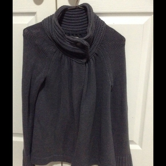 Oversized sweater cape