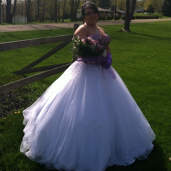 Prom Gown - Picture 2 of 2