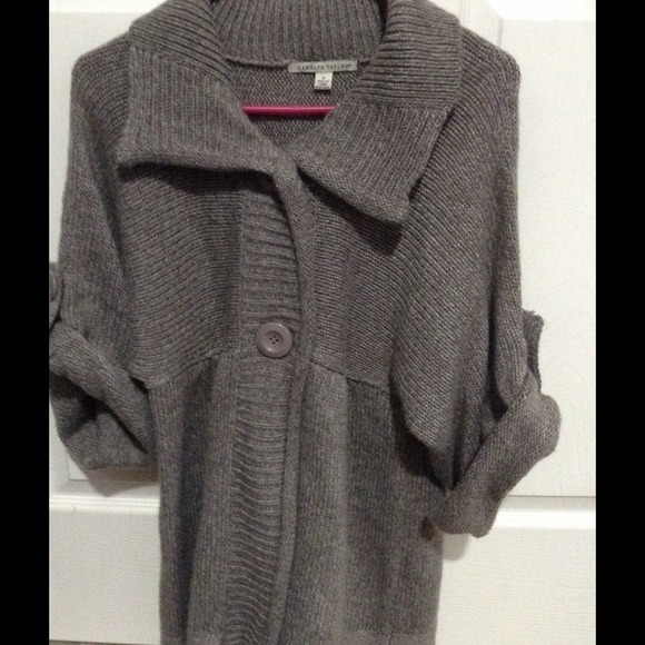 Oversized sweater jacket