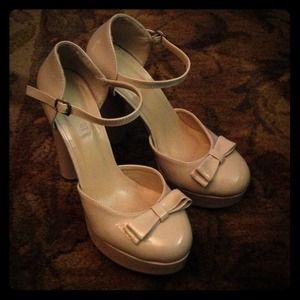 BUNDLE beige bow heels&Nine West over knee boots❤️