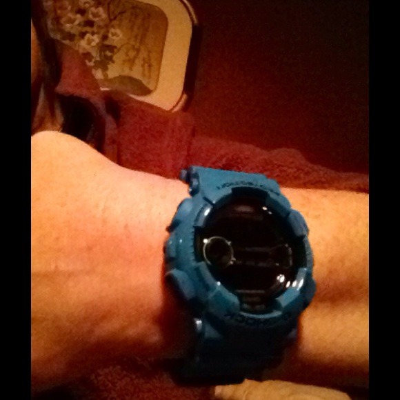 G shock gorgeous never worn! - Picture 3 of 4