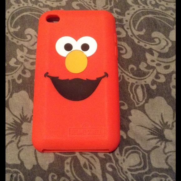 iPod Elmo case!