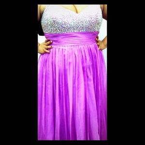 Purple dress (Diamond Sequence)
