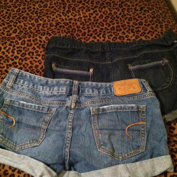 American Eagle Cropped Jean Shorts - Picture 1 of 4