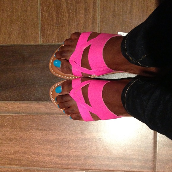 GAP Shoes - GAP Pink Sandals