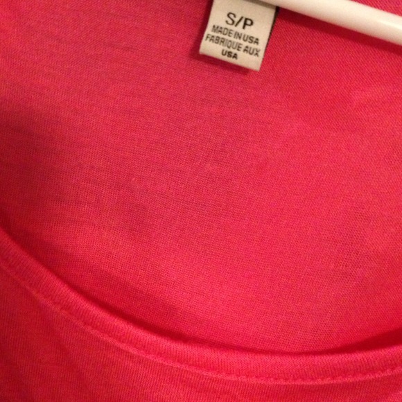 GUESS Top - Picture 2 of 5