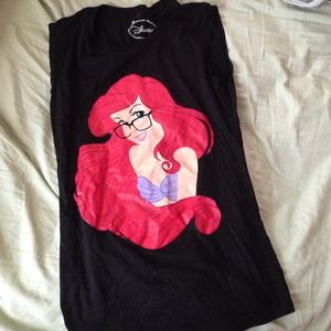 Little mermaid shirt w/ shredded back