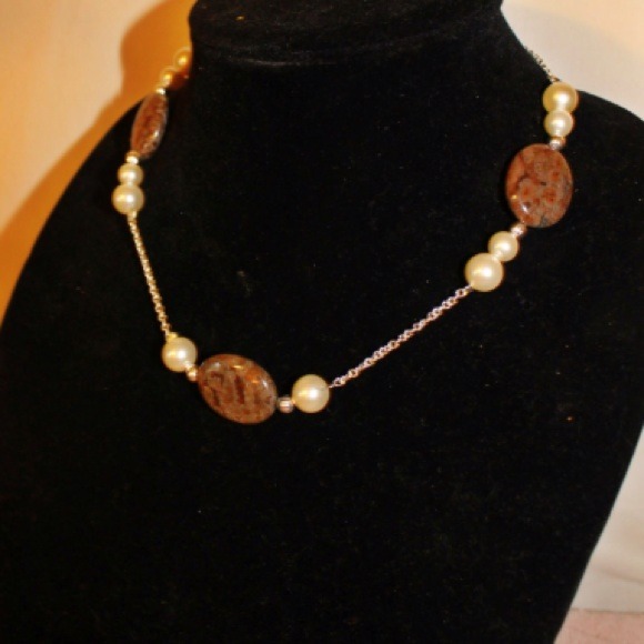 Mud & Ice Necklace *18 1/4in* - Picture 3 of 3