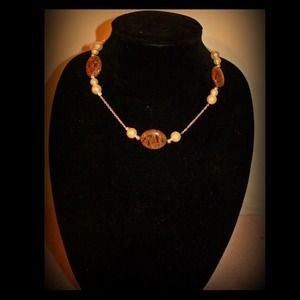 Mud & Ice Necklace *18 1/4in*