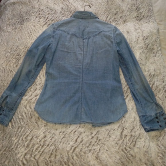 ⚠SOLD⚠ Oversized denim shirt - Picture 4 of 4