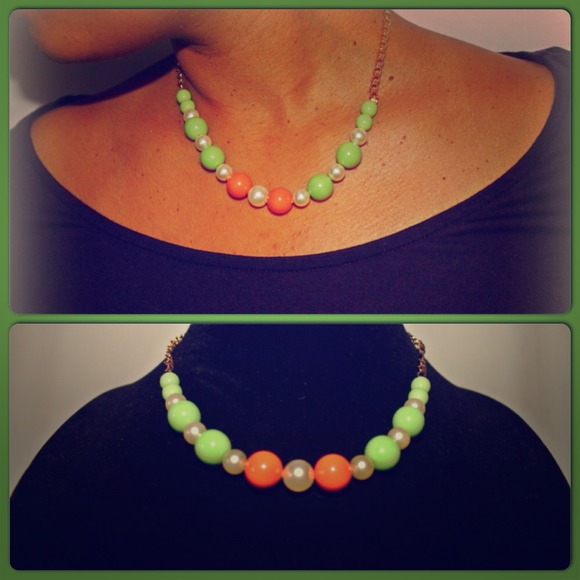 Glamour Housewife - Picture 1 of 3