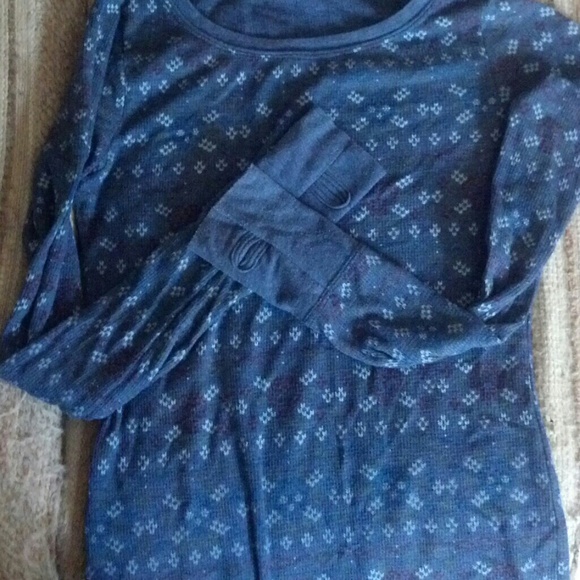 Delias Scrapbook Thin layering thermal.