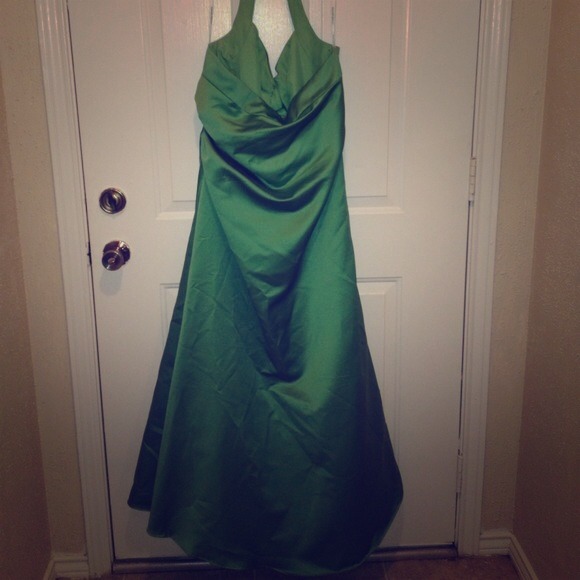 Green bridesmaid / prom / party dress