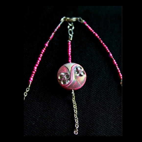 Matted Princess *Necklace* - Picture 3 of 4