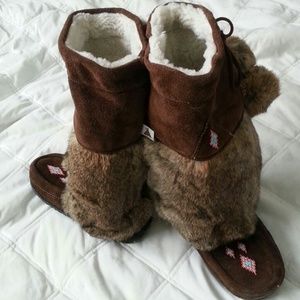 Muk Luks boots