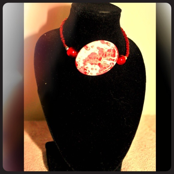 Floral Brimstone *Bracelet* - Picture 1 of 2