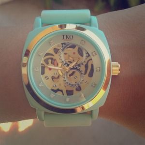 💢SOLD💢 Mint TKO Watch. NWT.