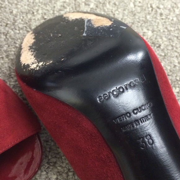 Sexy red Sergio Rossi suede shoes - Picture 4 of 4