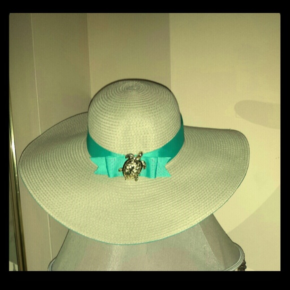 Hat NWOT