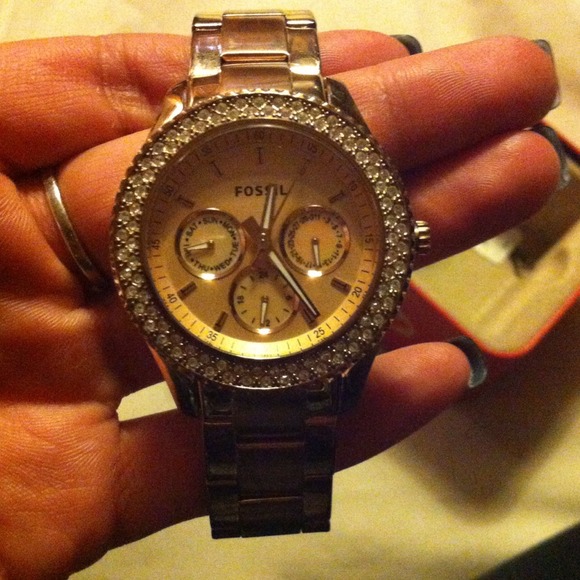Rose gold fossil
