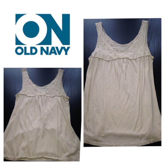 Old navy tan eyelet tank.  Xs