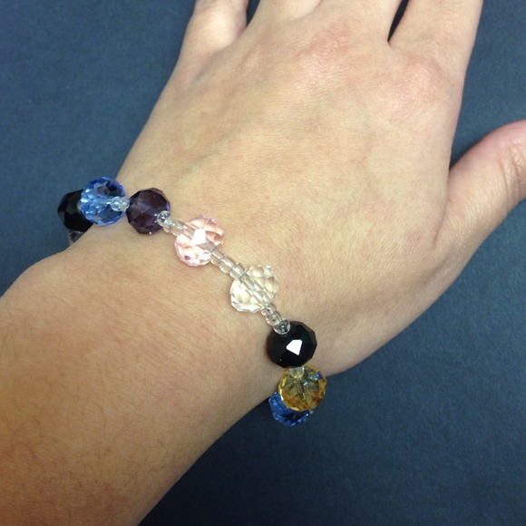 Custom made bracelet for all wrists sizes. - Picture 2 of 3