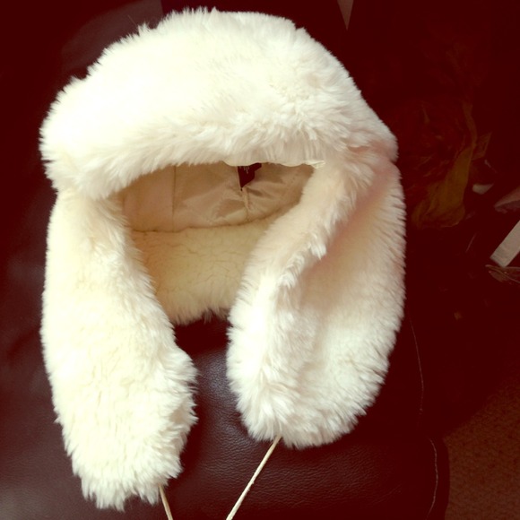 Cream Faux Fur Trapper Hat