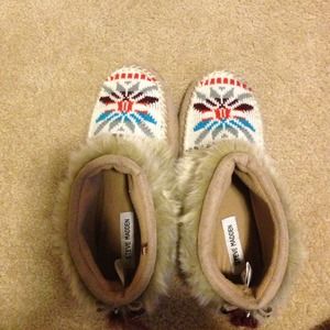 Steven Madden tribal moccasins