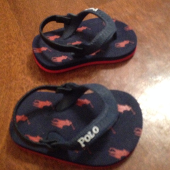 Sandals - Picture 2 of 4