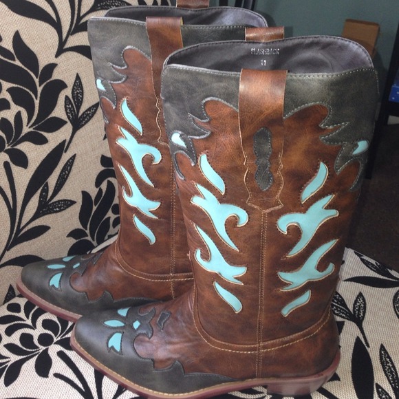 ❤️REDUCED FINAL PRICE❤️ Corkys womans boots