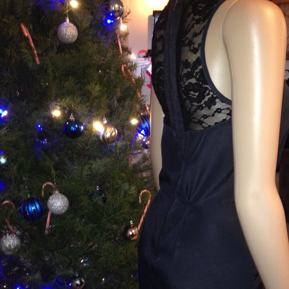 **SOLD** - Picture 2 of 4