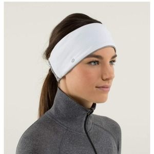 NWT lululemon frosty run ear warmer