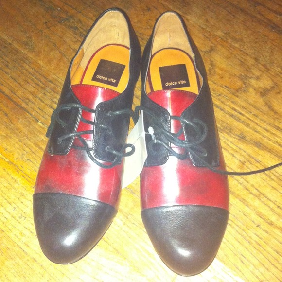 Dolce Vita oxfords