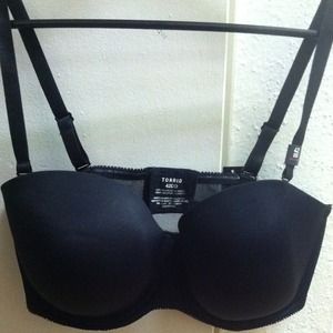 42DD Black multi-way bra from Torrids