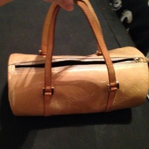 Authentic LV vernis papillon 175.00 bought on here