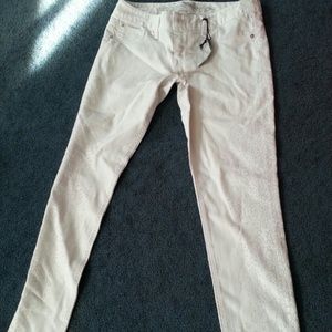 *NEW* STELLA REGULAR LOW RISE SKINNY JEAN.