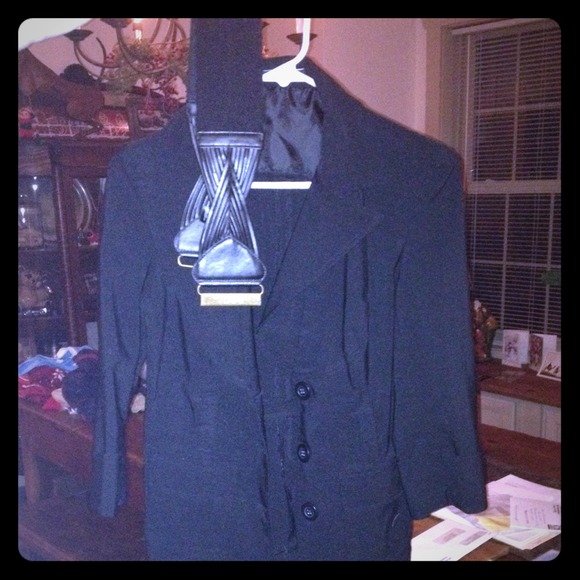 ❗️REDUCED❗️Black blazer and black belt - Picture 1 of 1