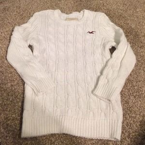 Hollister sweater