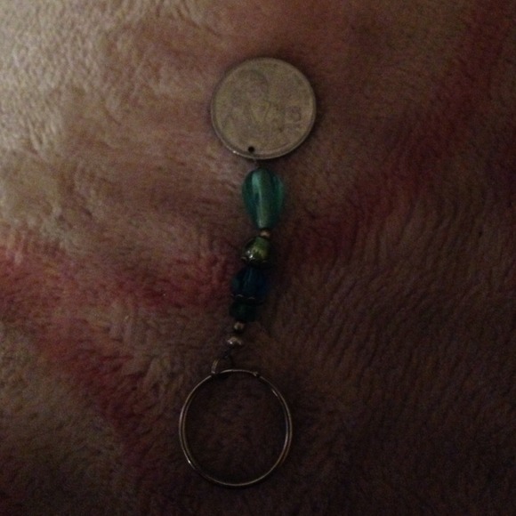Keychain with a Mexican money on the bottom - Picture 1 of 2