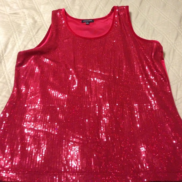 Hold for michelem0919-red tank