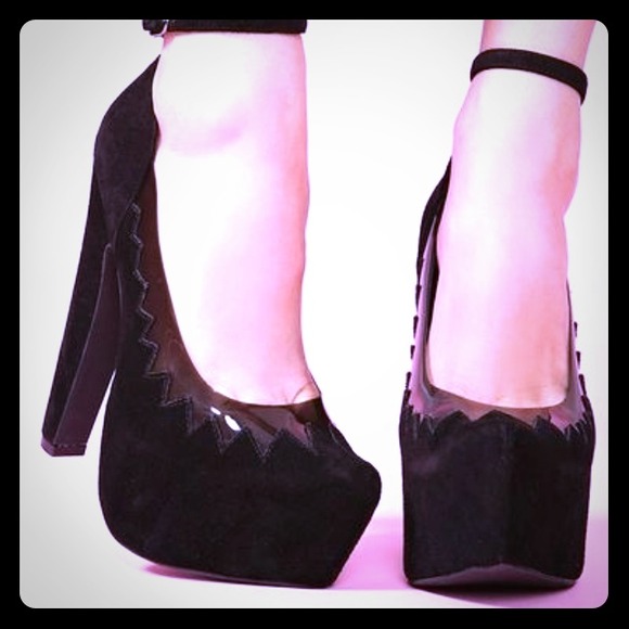 *Jeffrey Campbell 9.5 Hilary- NIB*