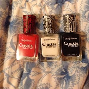 Crackle nail polish set of 3