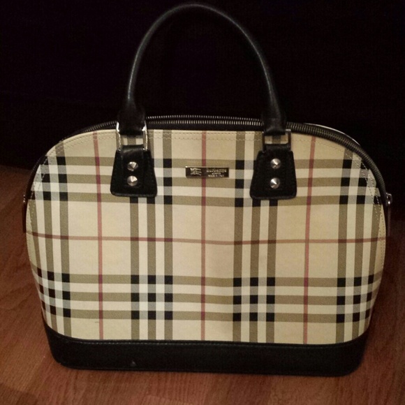 Burberry Handbag inspired.