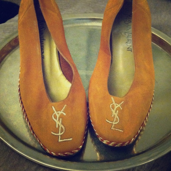 Reserved @nurseleslea Yves St. Laurent Vintage