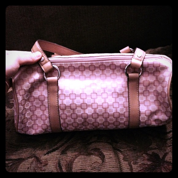 Nine West purse, very lightly used