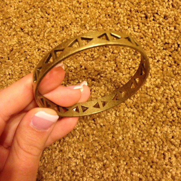 Gold bracelet