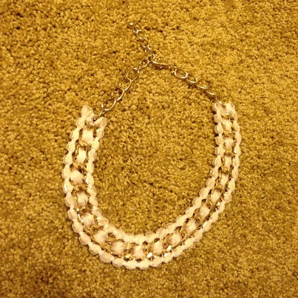 Braided lace and gold metal