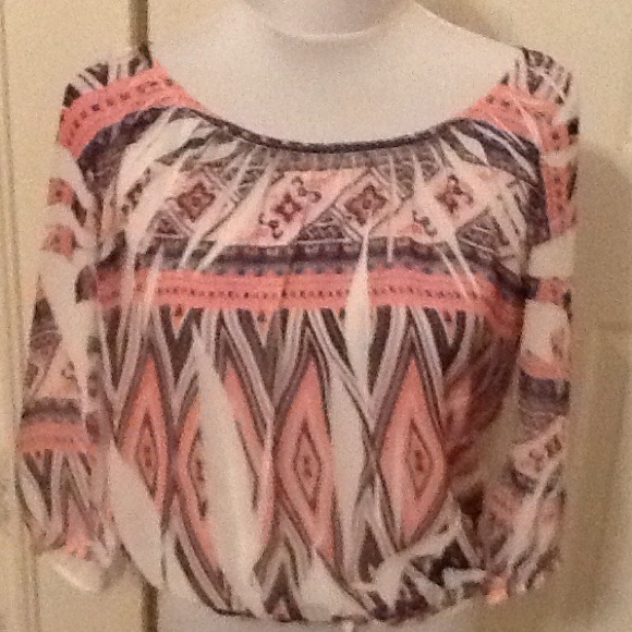BEAUTIFULLY PRINTED TOP, ( DRAW STRING AT WASTE )
