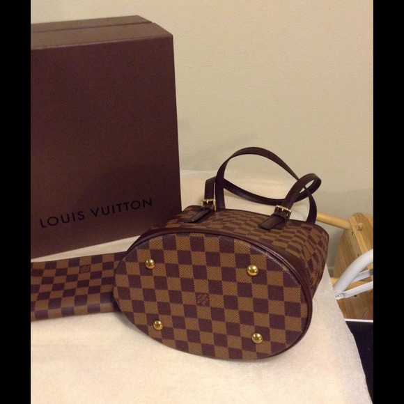 Louis  Vuitton handbag - Picture 2 of 3