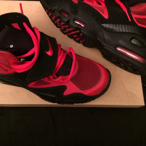 🔸 SOLD TO @1stqueenb Air maxes